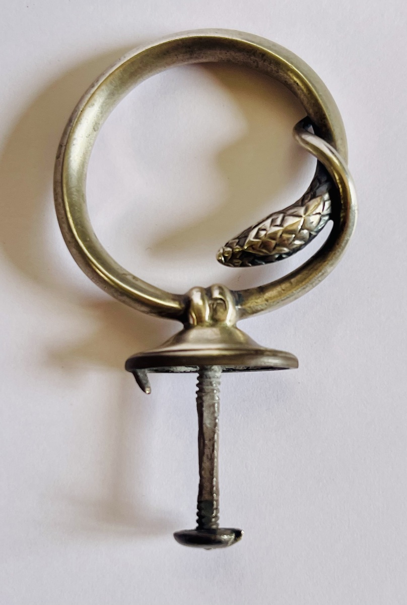 Trunk Handle 